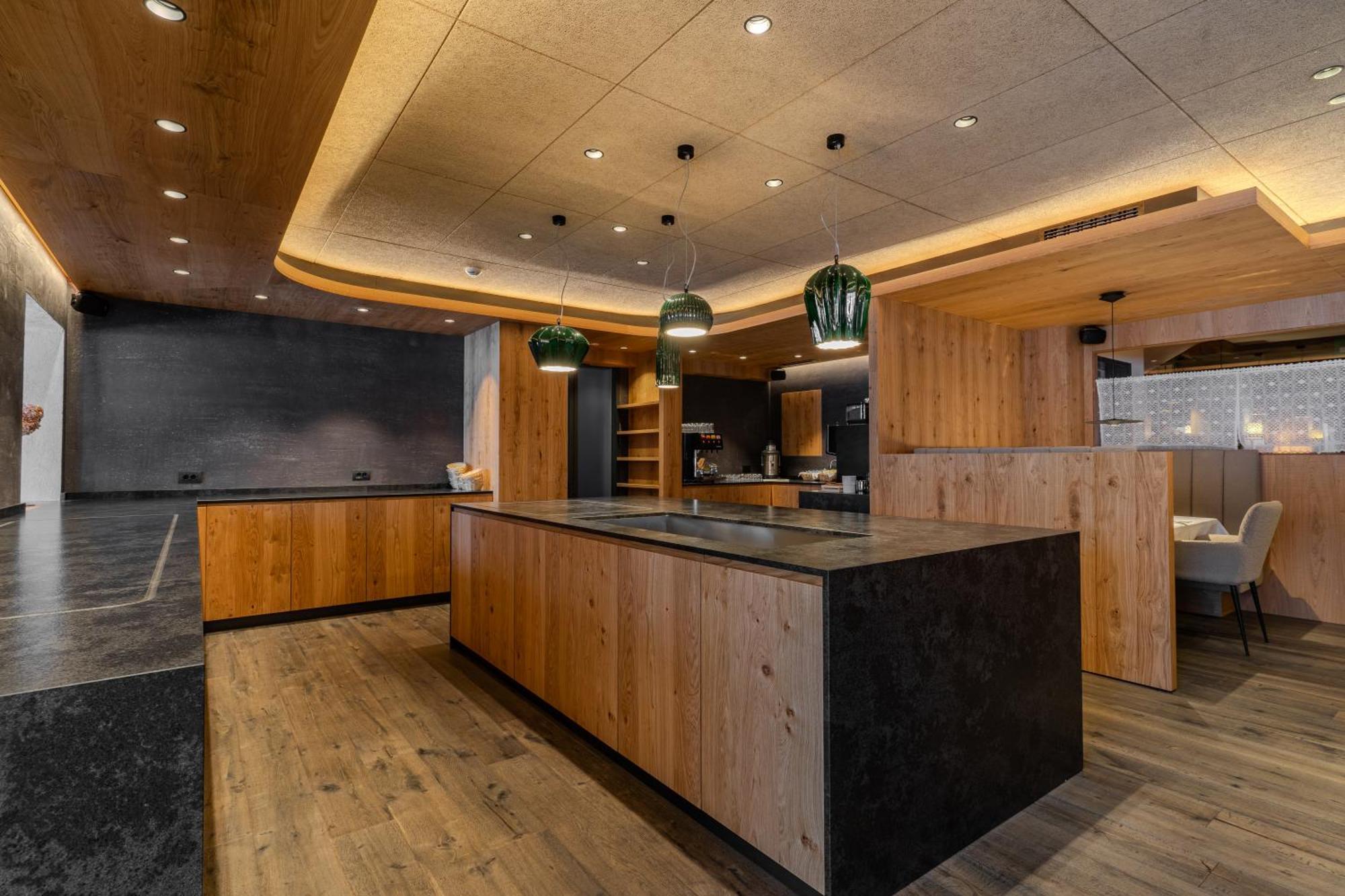 Hotel Krondlhof Brunico Zewnętrze zdjęcie