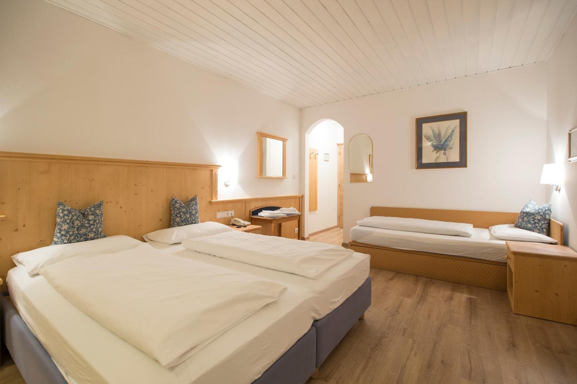 Hotel Krondlhof Brunico Pokój zdjęcie